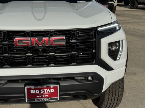 New 2026 GMC Canyon Elevation w/ Convenience Package image 5