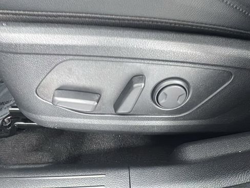 New 2026 Kia Sportage EX image 11