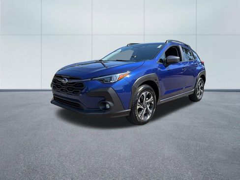 Used 2025 Subaru Crosstrek 2.0i Premium AWD/4WD image 2