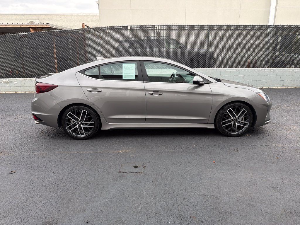Used 2020 Hyundai Elantra Sport w/ Premium Package 02 FWD image 8