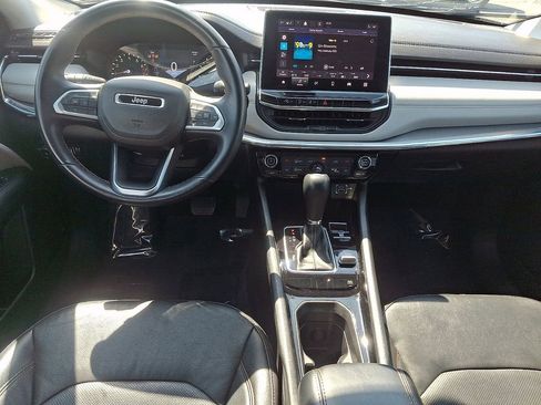 Used 2022 Jeep Compass Limited AWD/4WD image 11