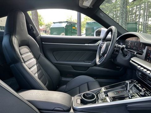 Used 2025 Porsche 911 Carrera S RWD image 17