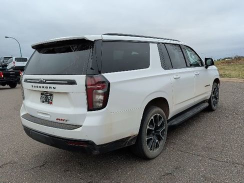 Used 2023 Chevrolet Suburban RST w/ Luxury Package AWD/4WD image 6