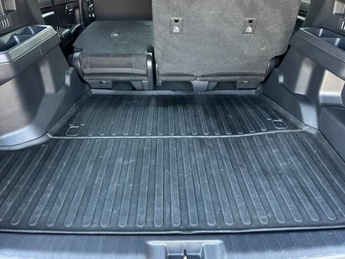 Used 2025 Toyota 4Runner SR5 RWD image 16