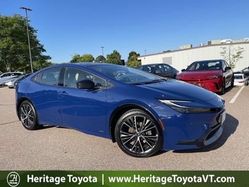 Used 2023 Toyota Prius XLE AWD/4WD image 1