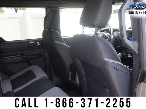 Used 2025 Ford Bronco Big Bend image 16