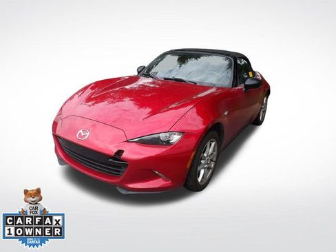 Used 2016 MAZDA MX-5 Miata Sport RWD image 12