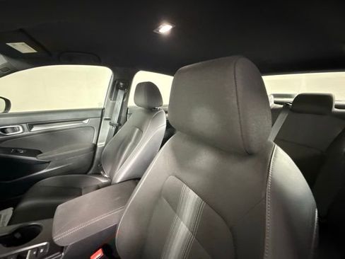 Used 2023 Honda Civic Sport image 7