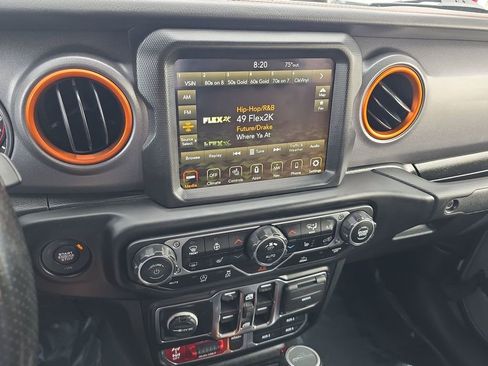 Used 2022 Jeep Gladiator Mojave w/ LED Lighting Group image 13