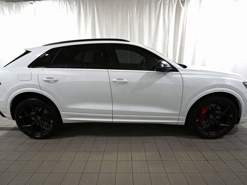 Used 2025 Audi RS Q8 performance image 15
