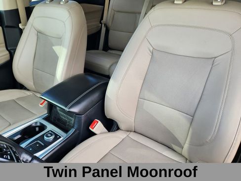 Used 2021 Ford Explorer Limited w/ Hybrid Equipment Group 310A image 11