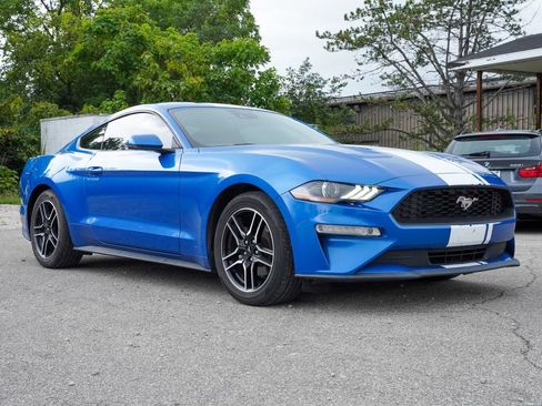 Used 2021 Ford Mustang Premium w/ Equipment Group 201A RWD image 10