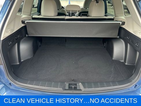 New 2023 Subaru Forester Premium AWD/4WD image 2