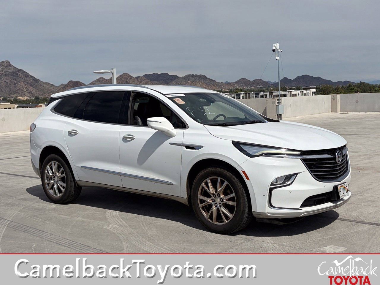 Used 2022 Buick Enclave Premium FWD image 1