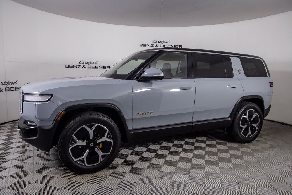 Used 2023 Rivian R1S Adventure Quad AWD/4WD image 10