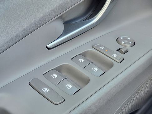 New 2026 Hyundai Elantra Sport image 13