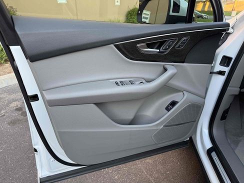 Used 2021 Audi Q7 3.0T Premium Plus w/ Premium Plus Package image 87