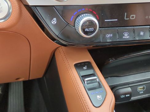 Certified 2023 Kia Telluride EX X-Line AWD/4WD image 24