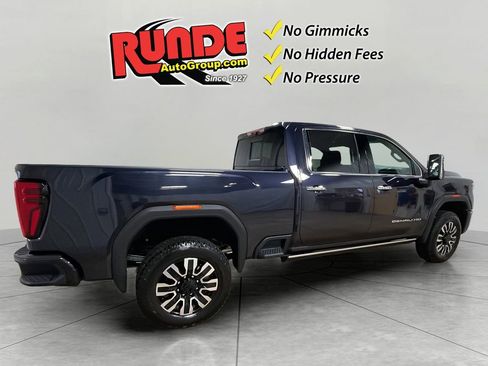 Used 2025 GMC Sierra 2500 Denali Ultimate w/ Max Trailering Package image 5