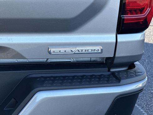 New 2026 GMC Canyon Elevation w/ Convenience Package image 10