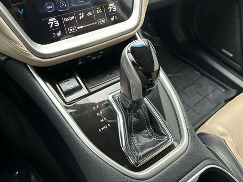 Used 2021 Subaru Outback Limited image 24