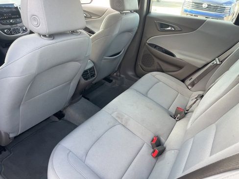 Used 2024 Chevrolet Malibu LT image 28