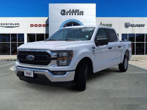 Used 2023 Ford F150 XLT RWD image 11