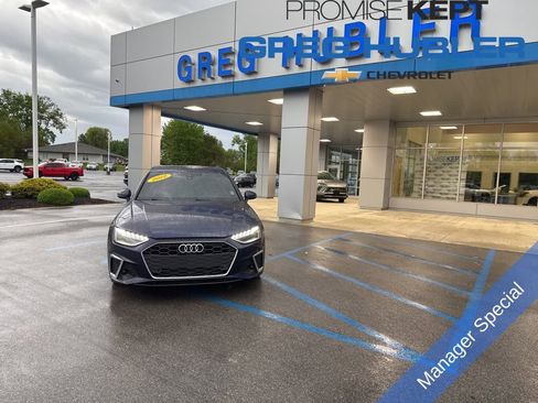 Used 2022 Audi A4 2.0T Premium Plus AWD/4WD image 2