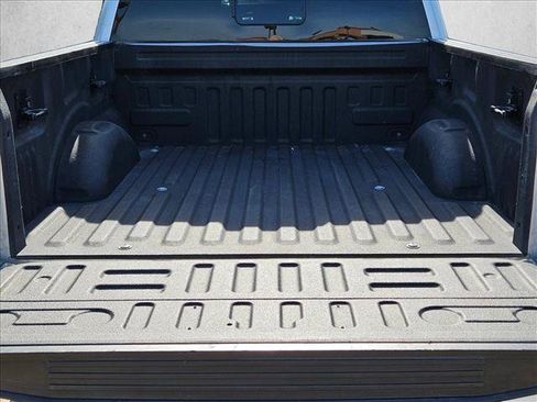 Used 2018 Ford F150 Raptor w/ Equipment Group 802A Luxury AWD/4WD image 6