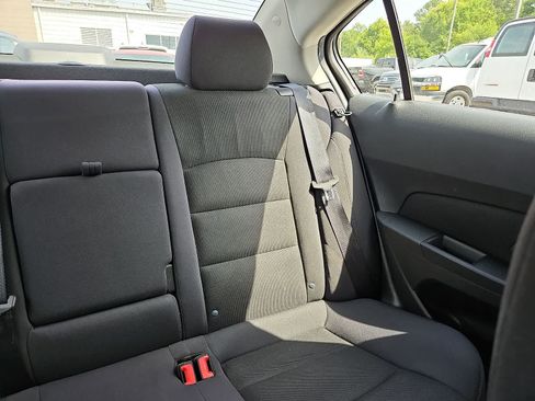 Certified 2012 Chevrolet Cruze LT FWD image 15