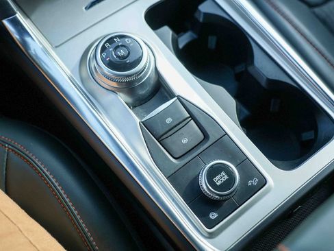 Used 2022 Ford Explorer Timberline image 35