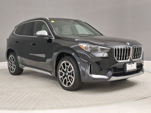 Certified 2023 BMW X1 xDrive28i w/ Convenience Package AWD/4WD image 5