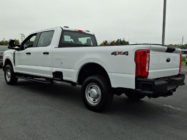 Used 2024 Ford F350 XL AWD/4WD image 7