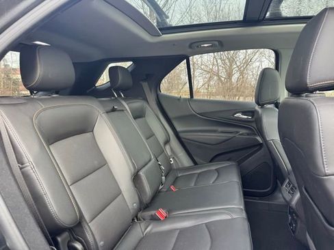 Used 2018 Chevrolet Equinox Premier image 24