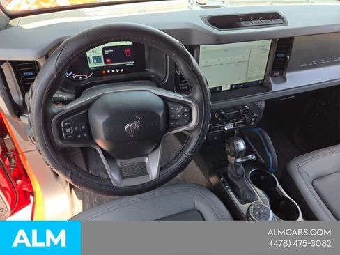 Used 2024 Ford Bronco Black Diamond AWD/4WD image 9