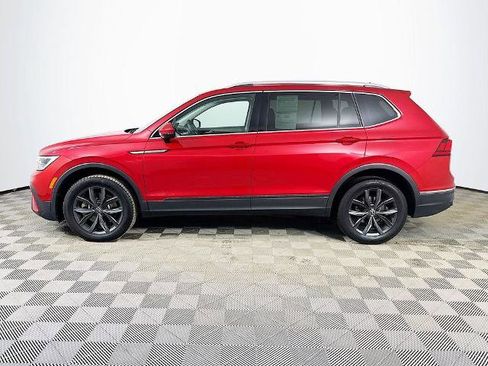 Used 2022 Volkswagen Tiguan SE image 4