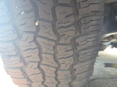 Used 2020 Nissan Frontier SV AWD/4WD image 4