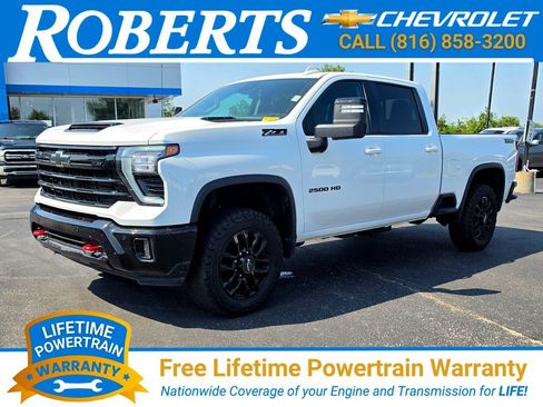 Used 2025 Chevrolet Silverado 2500 LTZ w/ Trail Boss Package AWD/4WD image 1