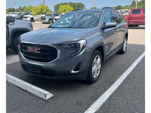 Used 2018 GMC Terrain SLE w/ Driver Convenience Package AWD/4WD image 1