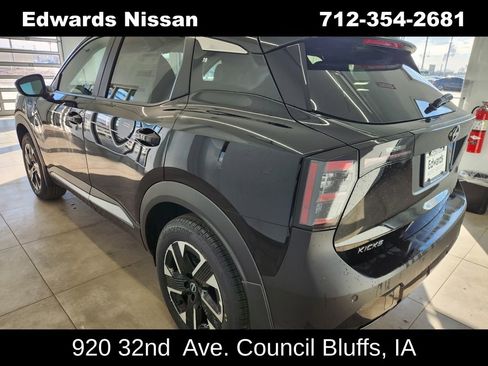 New 2026 Nissan Kicks SV w/ Cold Weather Package image 7