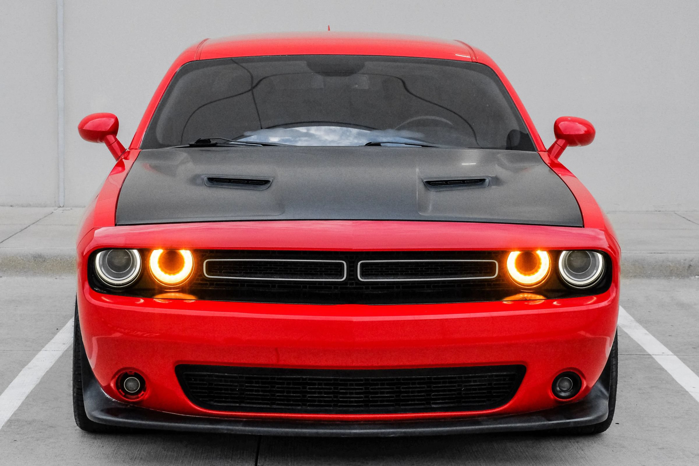 Used 2018 Dodge Challenger R/T Scat Pack w/ Dynamics Package RWD image 16