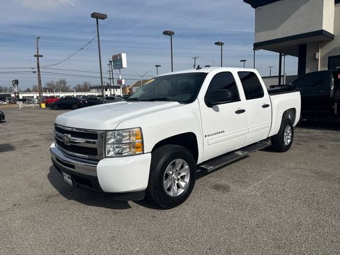 Used 2009 Chevrolet Silverado 1500 LS image 2