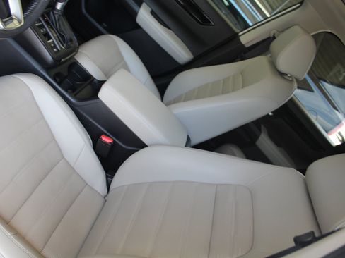Used 2024 Honda CR-V EX-L image 17
