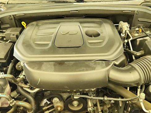 Used 2021 Jeep Grand Cherokee High Altitude AWD/4WD image 20