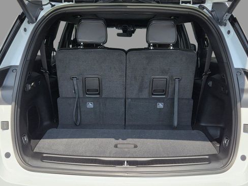 New 2026 Jeep Grand Cherokee L Limited w/ Limited Altitude Package RWD image 34