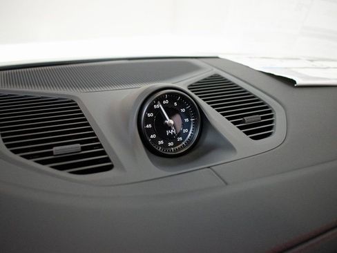 New 2026 Porsche Cayenne GTS image 25