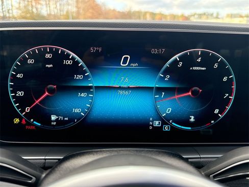 Used 2021 Mercedes-Benz GLE 350 4MATIC image 10