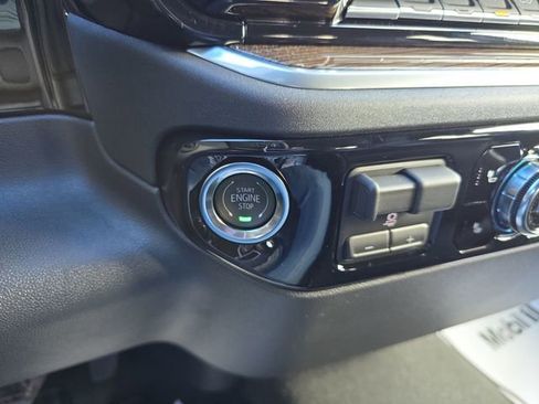 New 2026 GMC Sierra 1500 Elevation image 22