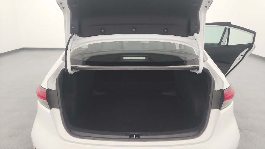 Used 2024 Toyota Corolla LE FWD image 22