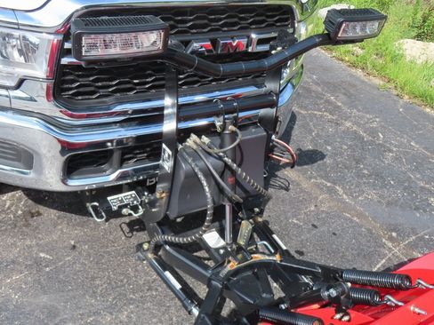 New 2024 RAM 2500 Tradesman w/ Chrome Appearance Group image 19